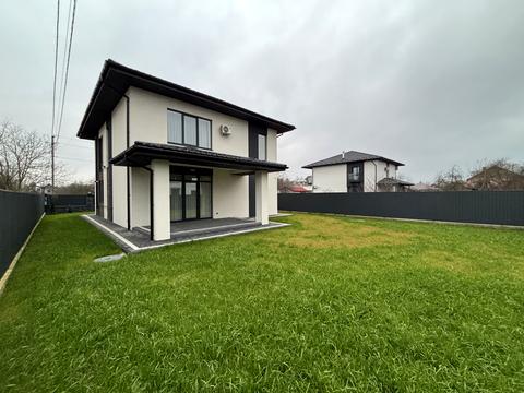 будинок за адресою с. Крихівці, Садова