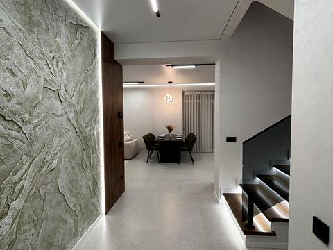 будинок за адресою с. Крихівці, Садова