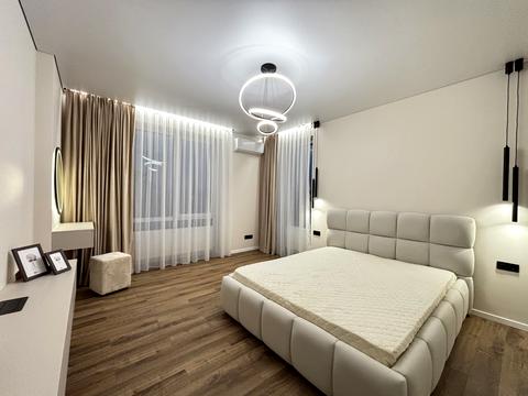 будинок за адресою с. Крихівці, Садова