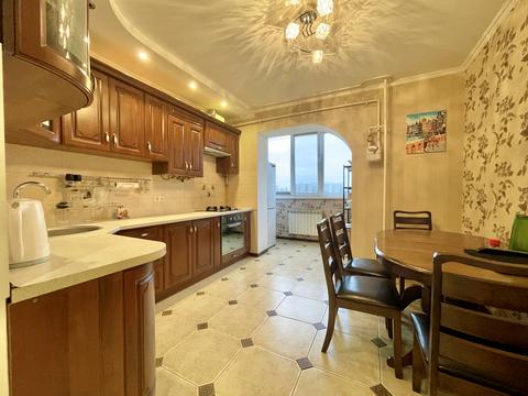 квартира за адресою Лесі Українки вул., 6