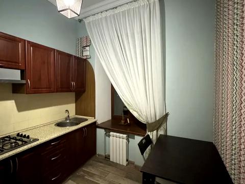 квартира по адресу Набережно-Крещатицкая ул., 7-В