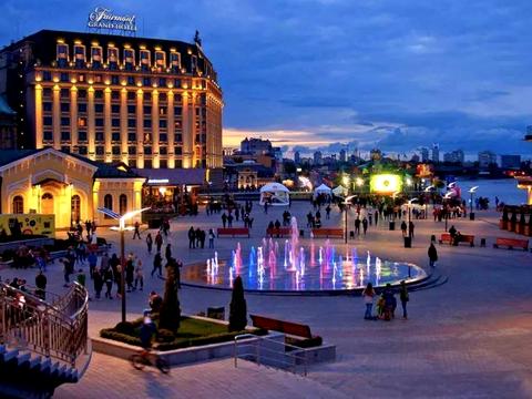 квартира по адресу Набережно-Крещатицкая ул., 7-В