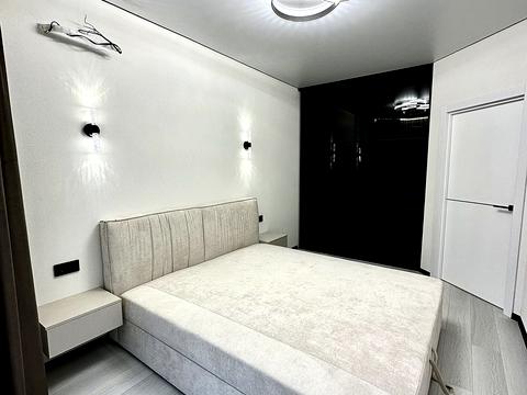 квартира за адресою Мартинова просп., (вул. Щаслива, 67)