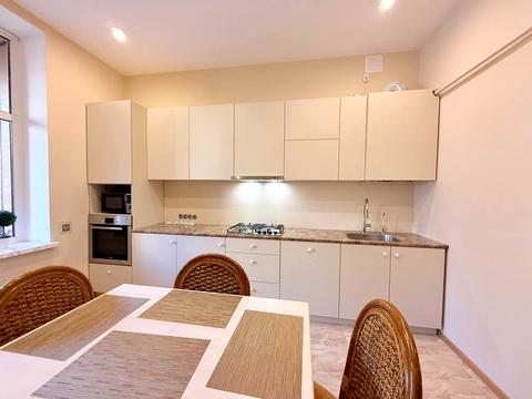 квартира за адресою Івана Вишенського вул., 40