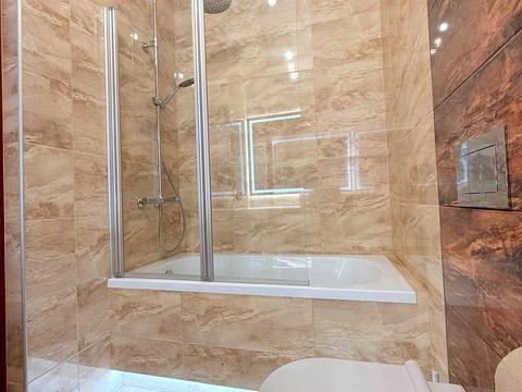 квартира за адресою Івана Вишенського вул., 40