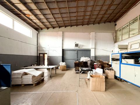 комерційна за адресою Богдана Хмельницького вул., 109б