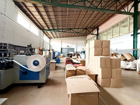 комерційна за адресою Богдана Хмельницького вул., 109б