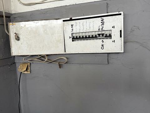 комерційна за адресою Богдана Хмельницького вул., 109б