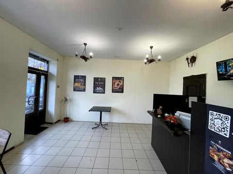 коммерческая по адресу Моисеевская ул., 19