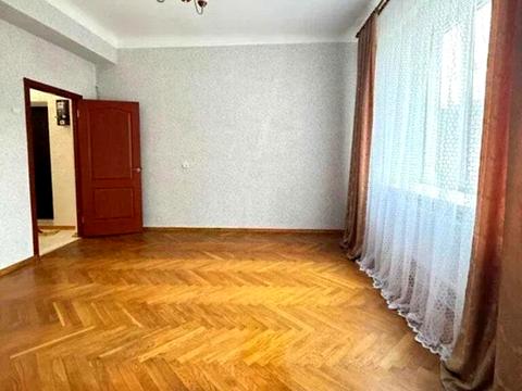 квартира по адресу Киргизская ул., 21