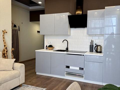 квартира за адресою Степана Чобану вул. (Добровольського), 2н