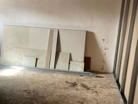 коммерческая по адресу Новомостицкая ул., 25