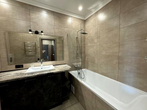 квартира за адресою Генуезька вул., 3а