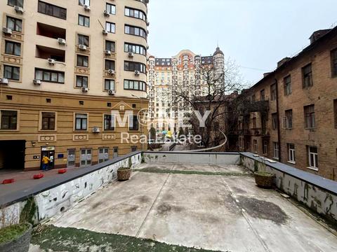 коммерческая по адресу Златоустовская ул., 53а