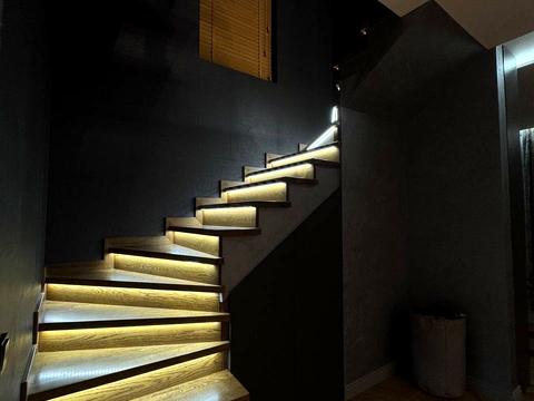 дом по адресу Зубрицького