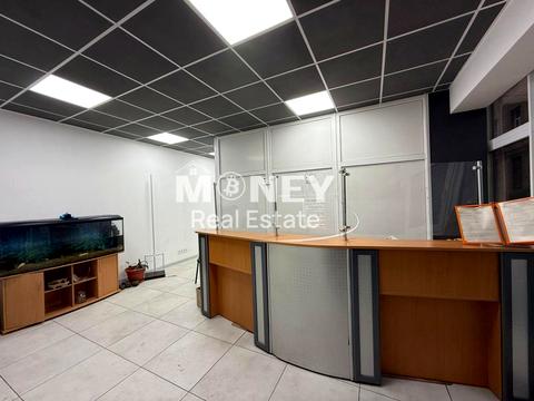 комерційна за адресою Золотоустівська вул., 53