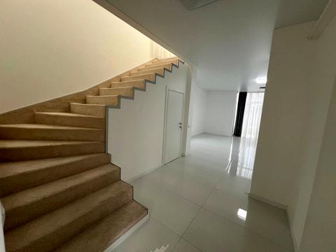 будинок за адресою Польова вул.