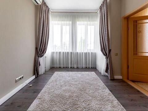 будинок за адресою Абрикосова вул.