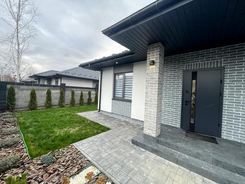 будинок за адресою Успішна