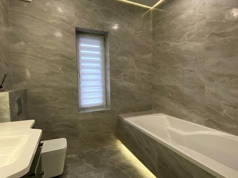 будинок за адресою Успішна