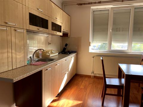 будинок за адресою Центральна, 12