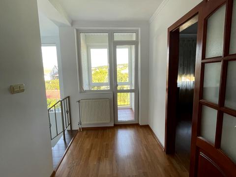 будинок за адресою Центральна, 12