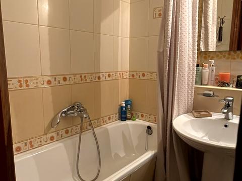 квартира за адресою Івана Дзюби вул. (Сім'ї Сосніних), 2-В