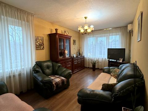 квартира за адресою Івана Дзюби вул. (Сім'ї Сосніних), 2-В