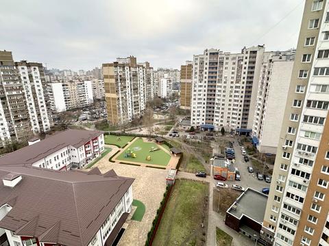 квартира за адресою Драгоманова вул., 1-Г