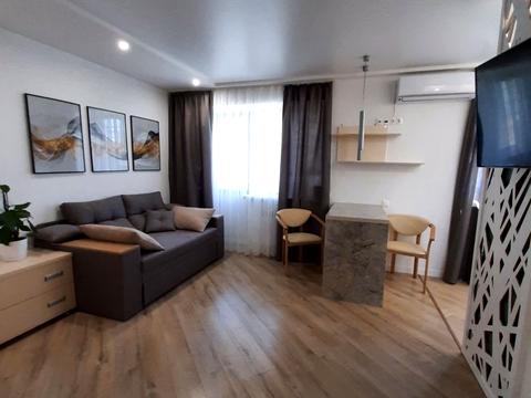 квартира за адресою Академіка Навашина вул., 9