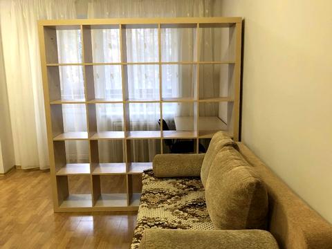 квартира за адресою Салютна вул., 17