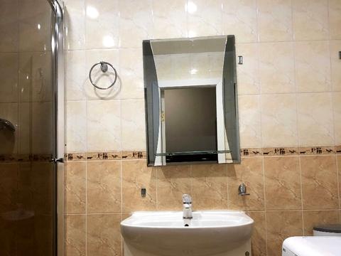 квартира за адресою Салютна вул., 17