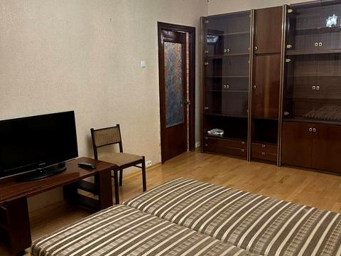 квартира за адресою Тростянецька вул., 6