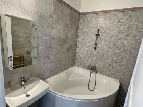 квартира за адресою Святослава Караванського вул. (Жуковського), 14