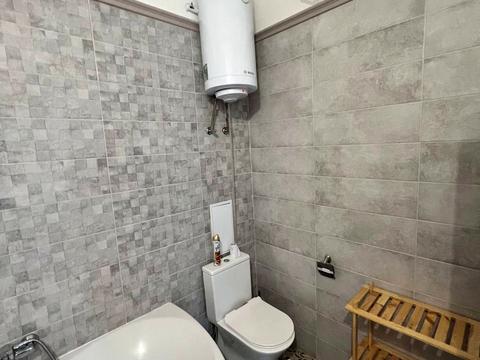 квартира за адресою Святослава Караванського вул. (Жуковського), 14