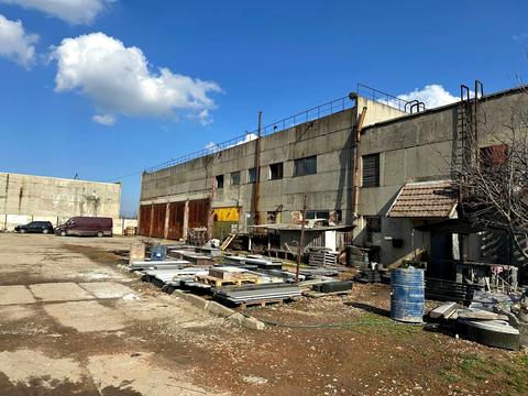 комерційна за адресою Богдана Хмельницького вул., 88