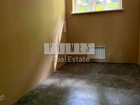 комерційна за адресою Кловський узвіз (Кловський), 20