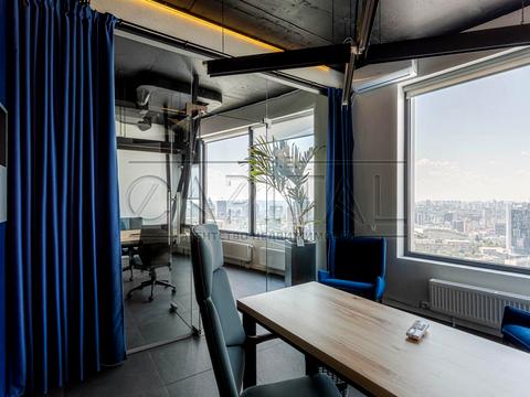 комерційна за адресою Кловський узвіз (Кловський), 7a