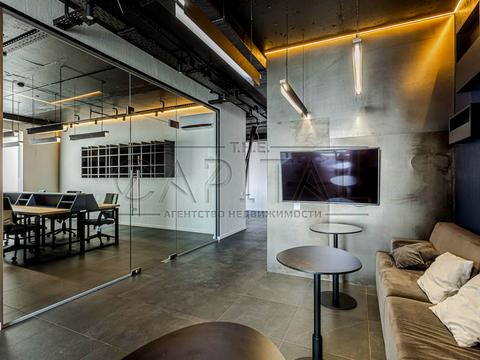 комерційна за адресою Кловський узвіз (Кловський), 7a