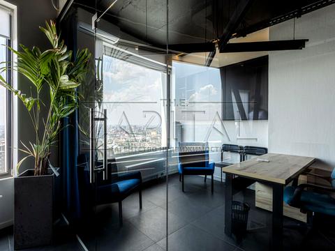 комерційна за адресою Кловський узвіз (Кловський), 7a