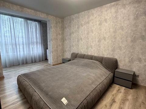 квартира по адресу Вячеслава Черновола ул., 98а