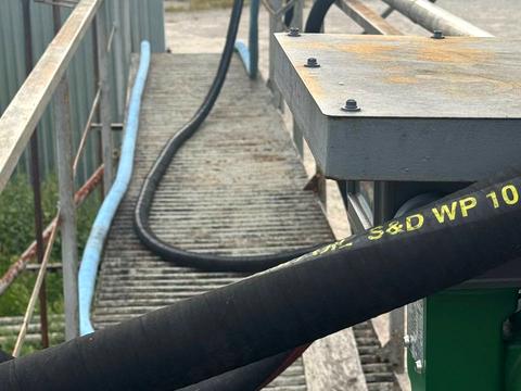 коммерческая по адресу Соборна, 1