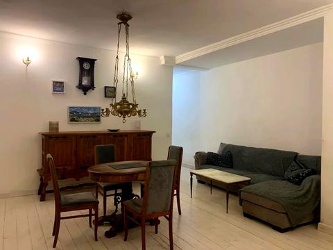 квартира за адресою Шота Руставелі вул., 20