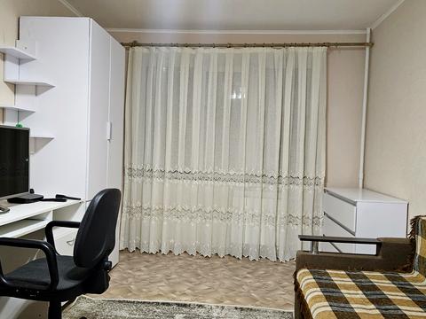 квартира за адресою Героїв полку "Азов" вул. (Маршала Малиновського), 7-А