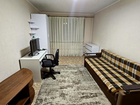 квартира за адресою Героїв полку "Азов" вул. (Маршала Малиновського), 7-А