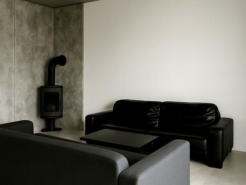 будинок за адресою Володимира Івасюка вул., 40