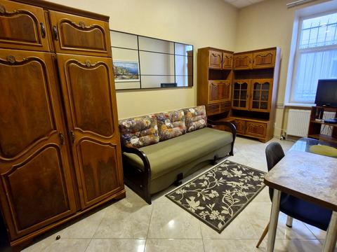 квартира за адресою Пекарська вул., 15