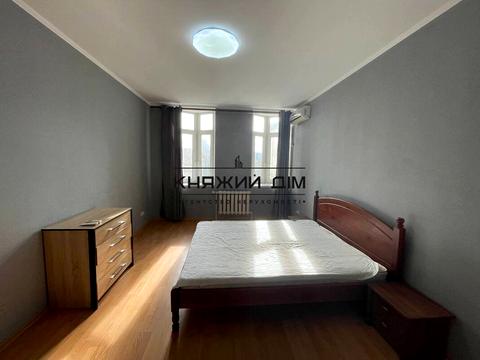 квартира за адресою Степана Руданського вул., 4-6