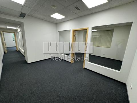 комерційна за адресою Шовковична вул., 42