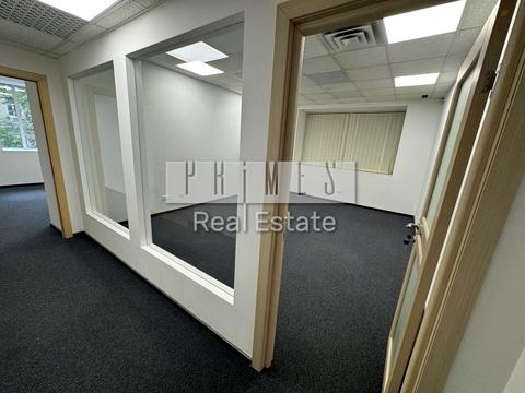 комерційна за адресою Шовковична вул., 42